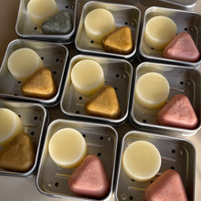 Load image into Gallery viewer, Mini Shampoo & Conditioner Bar Travel Kit 旅行便攜皂盒