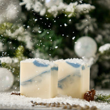 Load image into Gallery viewer, Christmas Special Handmade Soap- Let It Snow | 聖誕特別版手工皂 飄雪❄️