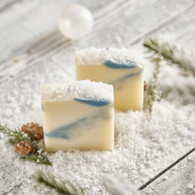 Load image into Gallery viewer, Christmas Special Handmade Soap- Let It Snow | 聖誕特別版手工皂 飄雪❄️