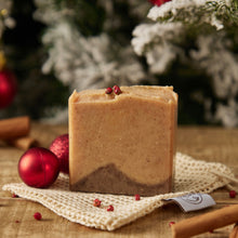 Load image into Gallery viewer, Christmas Special Handmade Soap - Apple Pie | 聖誕特別版手工皂 - 蘋果批
