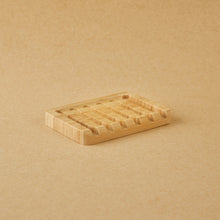 Load image into Gallery viewer, Self-draining Bamboo Soap Dish 流水式竹製皂碟